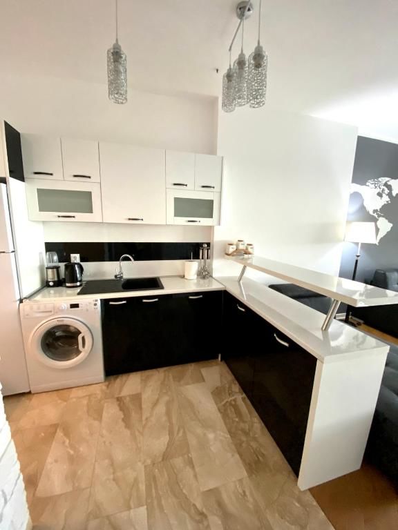 Апартаменты Black&White Apartment Tre Canne Будва-30